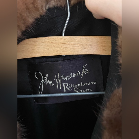 Vintage wool and fur coat - Picture 6 of 8